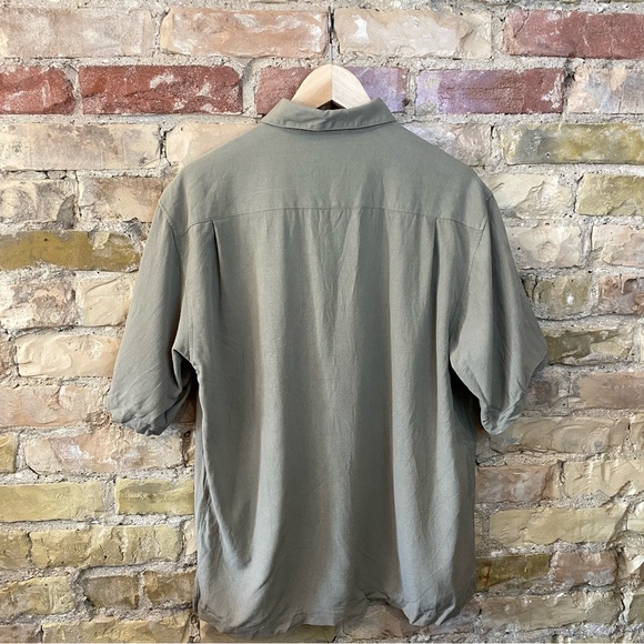 Summer Silk button down shirt in Khaki US M - Picture 4 of 5